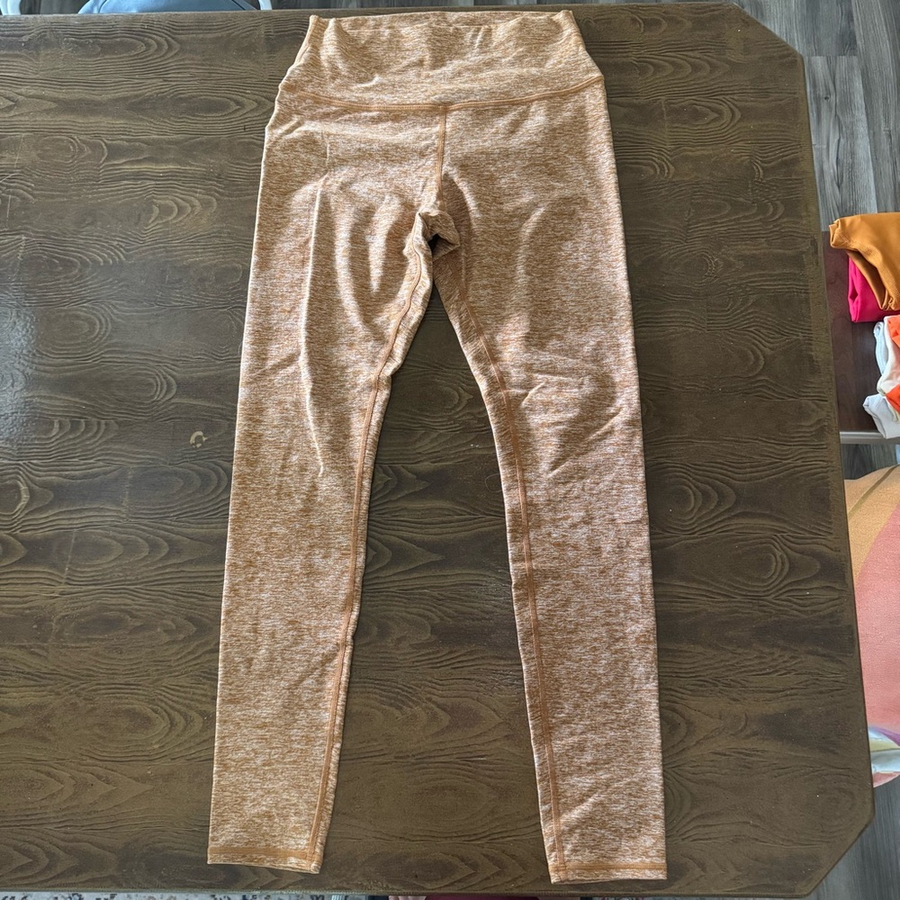Alo Yoga Alosoft 7/8 Highlight Legging - Gold Heather